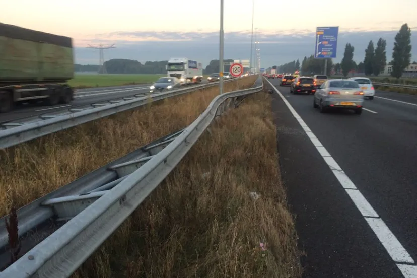 busjeingeleideraila73beuningen