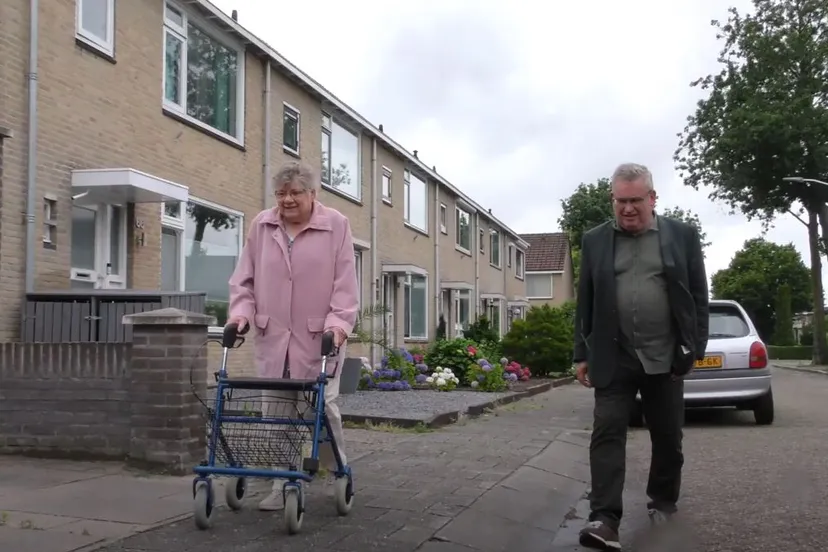 coronahulp beuningen ommetje met de wethouder
