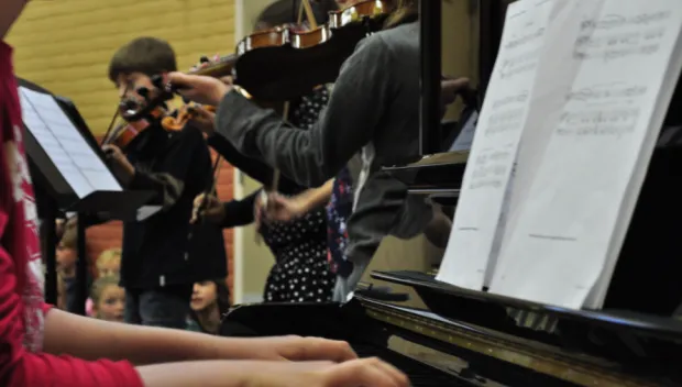 d2le53c7xj34bzxq4zf6x2sqa destroming