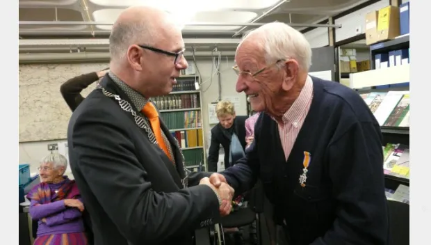 dlab94o7bbsv2l0zwsmco8y9u visker