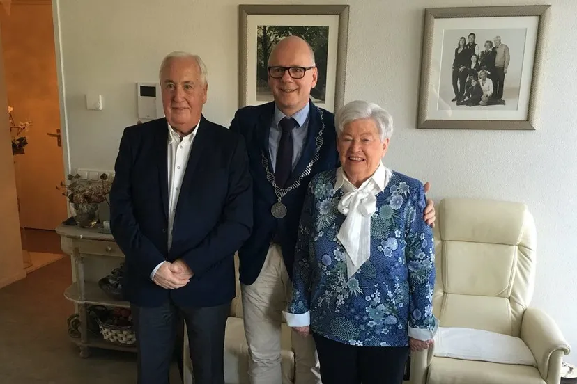 dmlaya9wkaaenoi e1508079477322