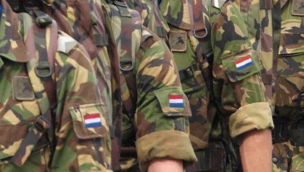 dqhd6v48nhhxgfs54wyw39hkk bngmilitaire oefening