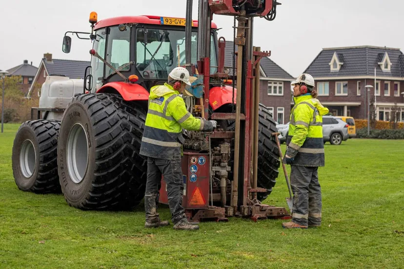 ebn scan 853499 2200x937