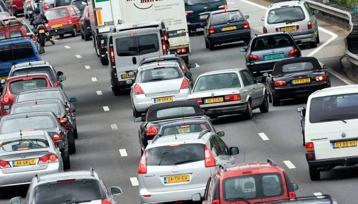 ernstige verkeershinder rond arnhem 715x408