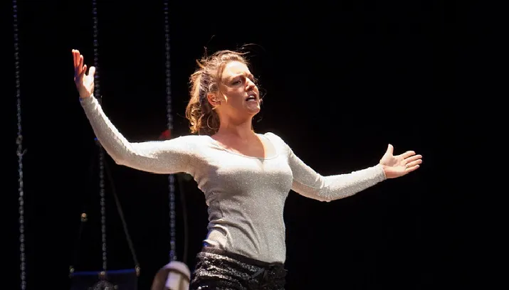 eva crutzen bankzitten