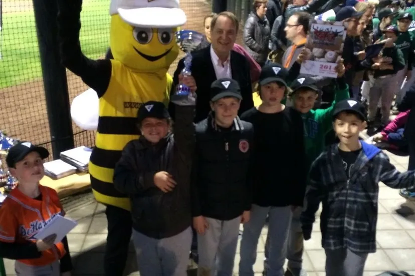 f2or8v8opkl9lv1mi596ky5o8 afbeelding hsv