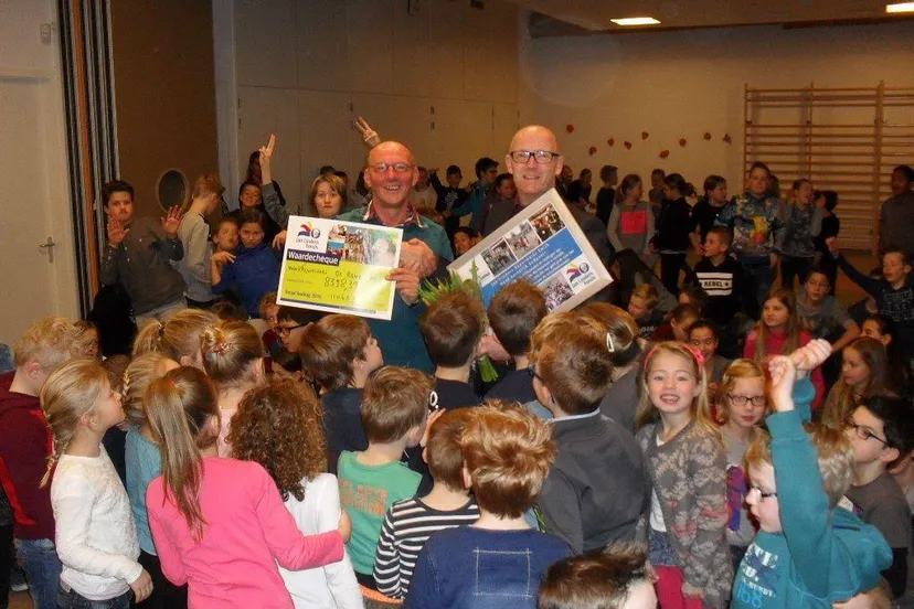 f756532f 65a6 4e32 a64a 7cdac4ba6bfb