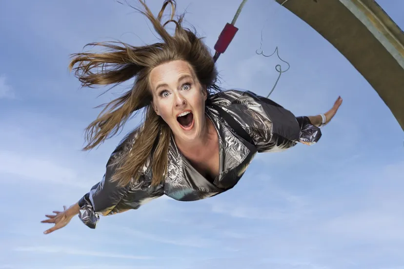 femke op volle kracht liggend by eva broekema