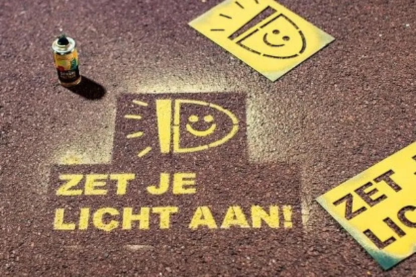 fietsverlichting zet je licht aan smalle versie foto facebook politie beuningen 5db9071f