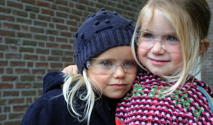 firegoogs fotos 2008 kids 95 kopie 2 696x408