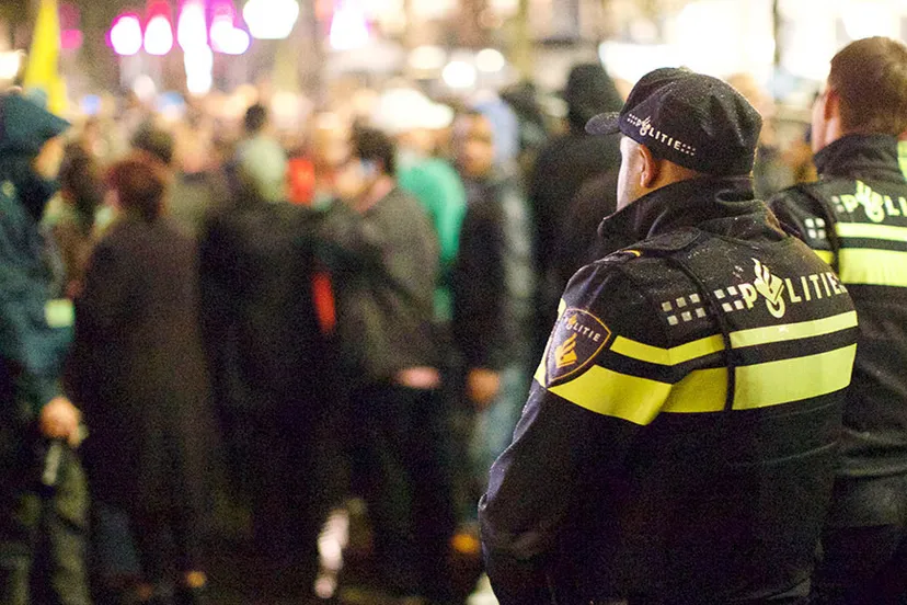 foto politie tbv geweldonderinvloed groep 1200