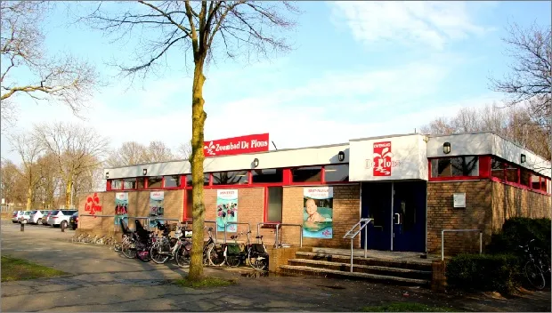 g17kzm81dmonmlnycvlake2io zwembad de plons