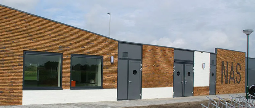 i8flkfrtlpwgzra0ss6z2d3e0 nas 02