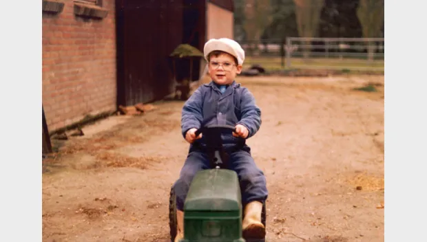 iwvvpi3ib17xwd4a5zzyaiope willem claassen 2