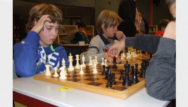 k7k6eqghls04ih97tlbziruro jeugdschaken