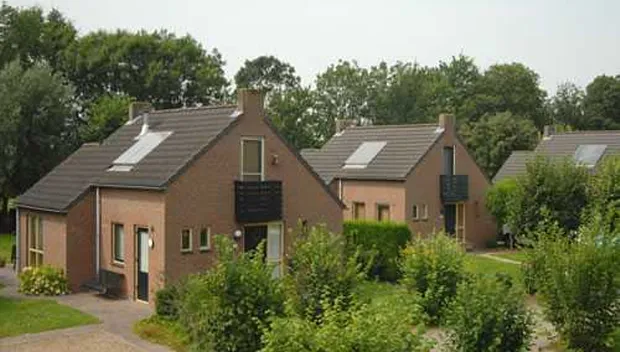 krgkg1g3kmxkhwi9ty3r1sd30 groene heuvels 3