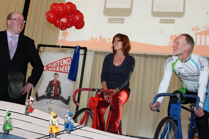 kzsq65ftj8fcr8gy2fmftcr5v toury kick off arnhem 2014def