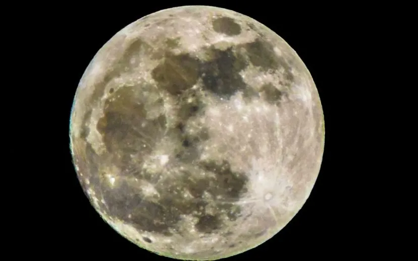 maan pxhere cc0 915x518