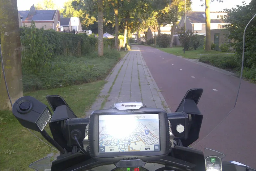 motoragent snelfietsroute beuningen