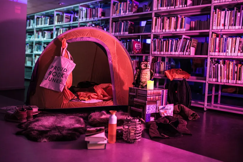 night at the library fotograaf jimmy israel