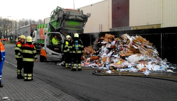 nsbkfvqwqabnyfpouj0xay19b img20131219162614