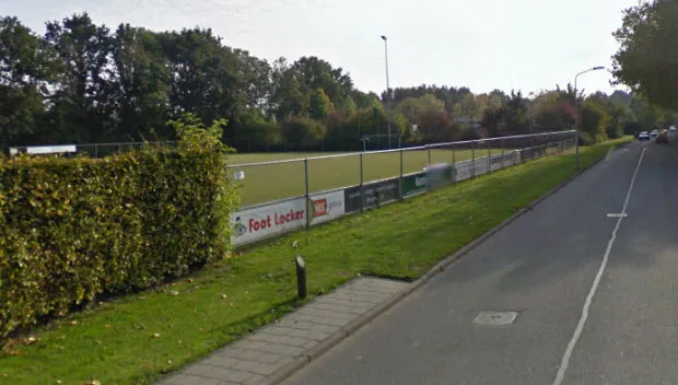 nu24jbdsa4zf6z14dt6m5izni voetbalveld beuningen