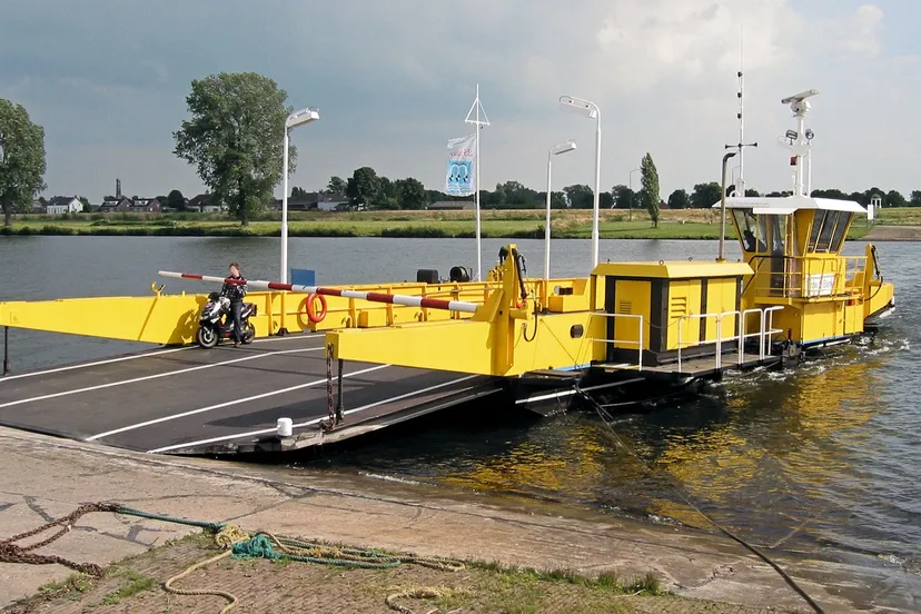 oijen veerpont e1446587039725