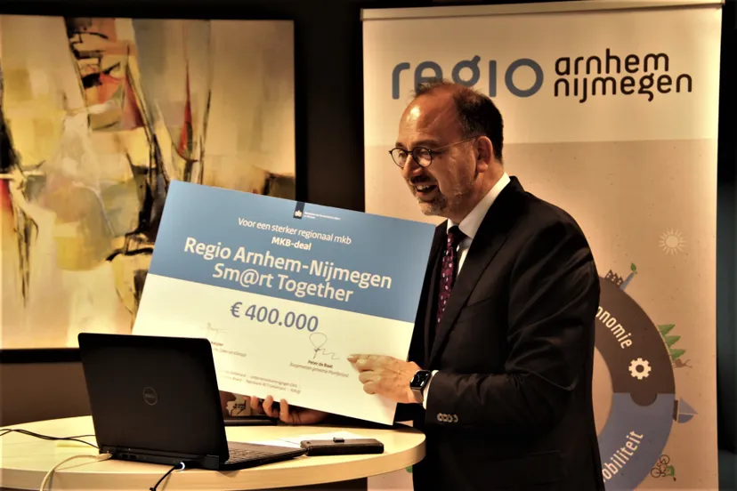 ondertekening mkb deal arnhem nijmegen 002