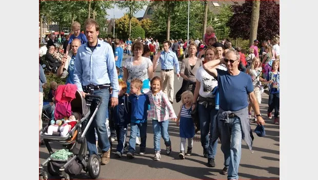 ooxvnso99fmqyprlpy1drh372 avondvierdaagse2013