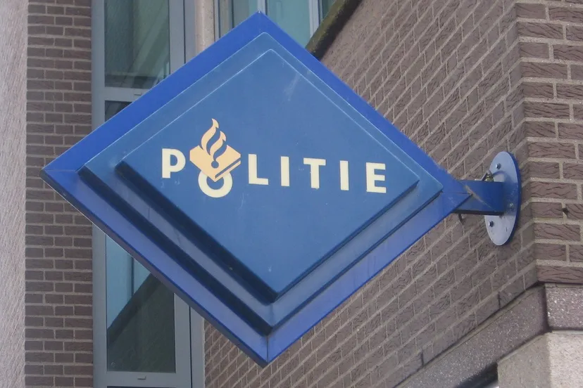 politielogo e1432600366886