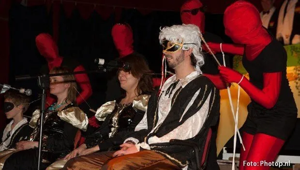 rby3dba7ho21ag36e8lo9lwsz pronkzitting uiwick 2