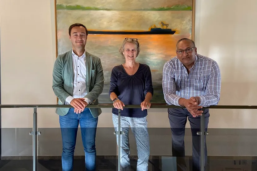 rudi ramdas en babs broeren zijn de taalhelden van beuningen 2022