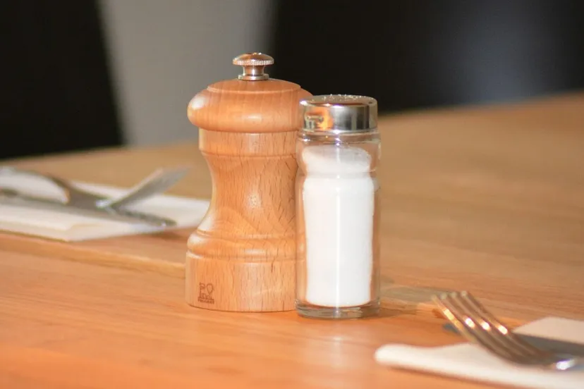 salt shaker 484965 1280 e1439243106453