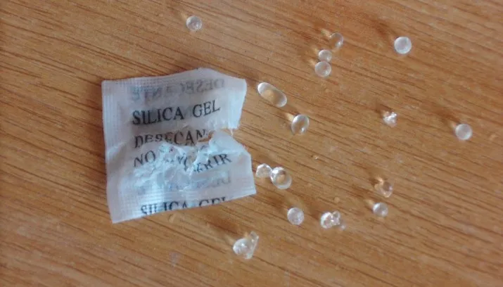 silica gel 715x408