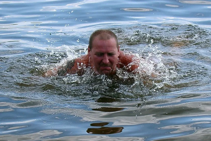 swimmer 251031 1280 e1436268803350