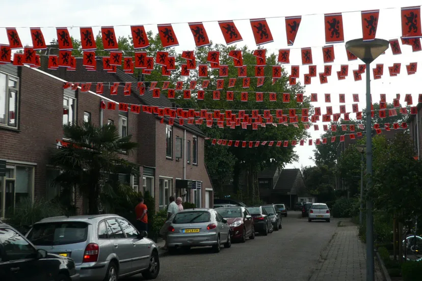 tmk4536wye3t93emn1c8nwp4g oranjekoorts