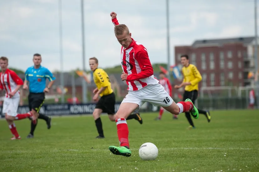 u8tuk0d4e22u3c9sk6efgol4k dsc9077