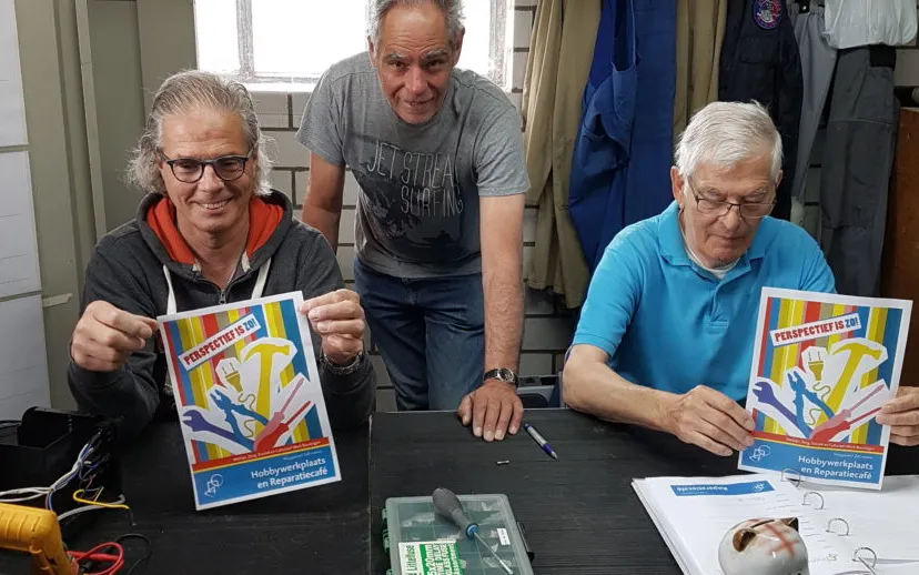 vrijwilligers reparatiecafe e1495707905805 915x518