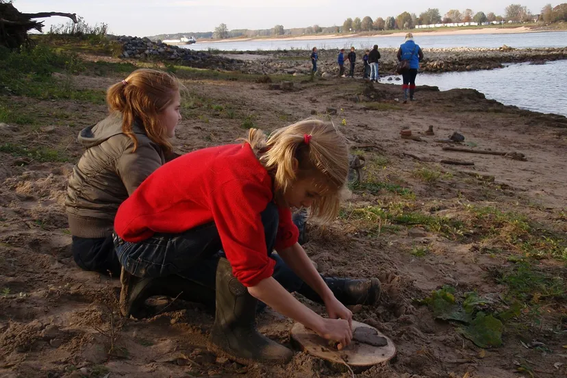 waalwoemi activiteit kleien met waalklei