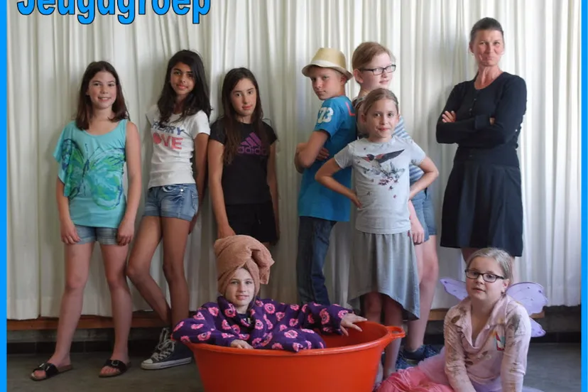 ya1t1gvkvsvz219gk1hd9fl7n pr foto jeugdgroep plankenkoorts