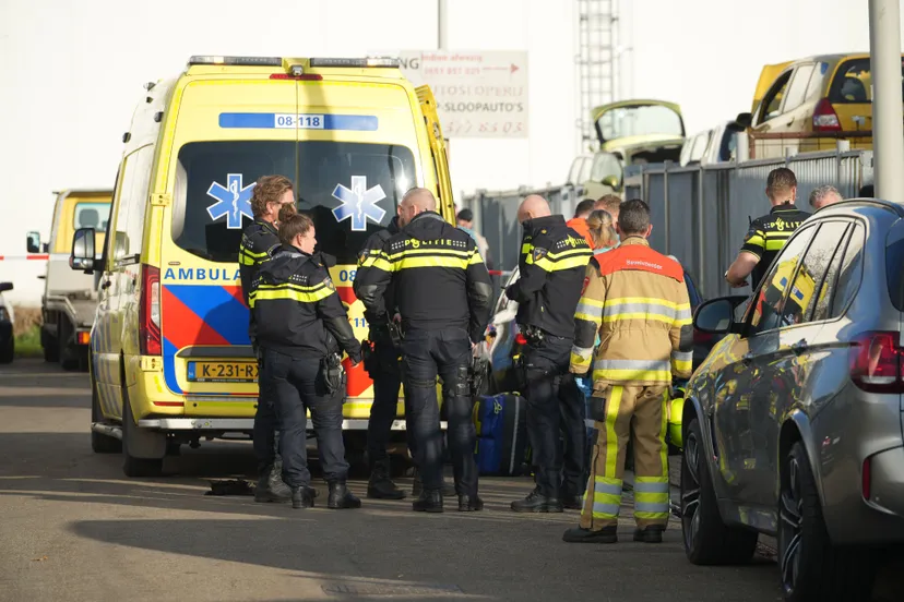 bdb35899 34c6 4705 825d 60c3a12e15fe