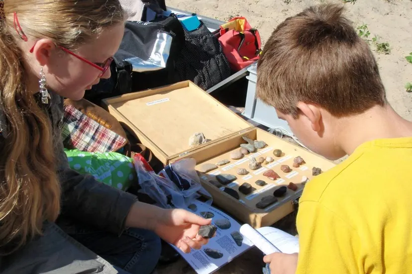 fotodijkmagazijnstenenzoeken aangepast