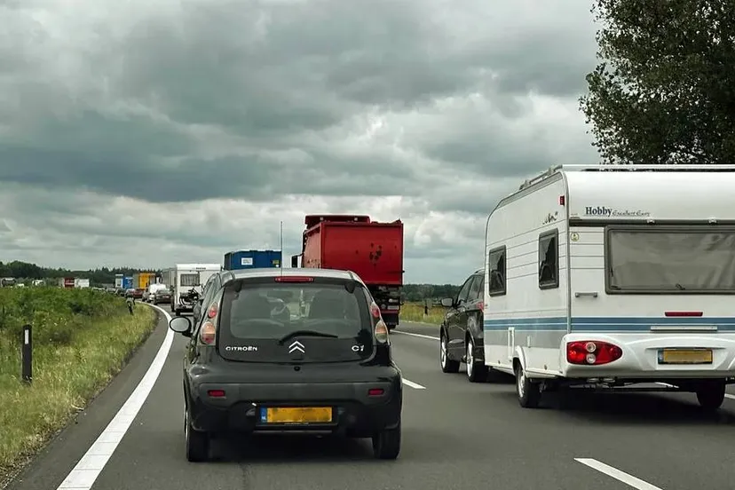 file1 68444b4bb5494jpg