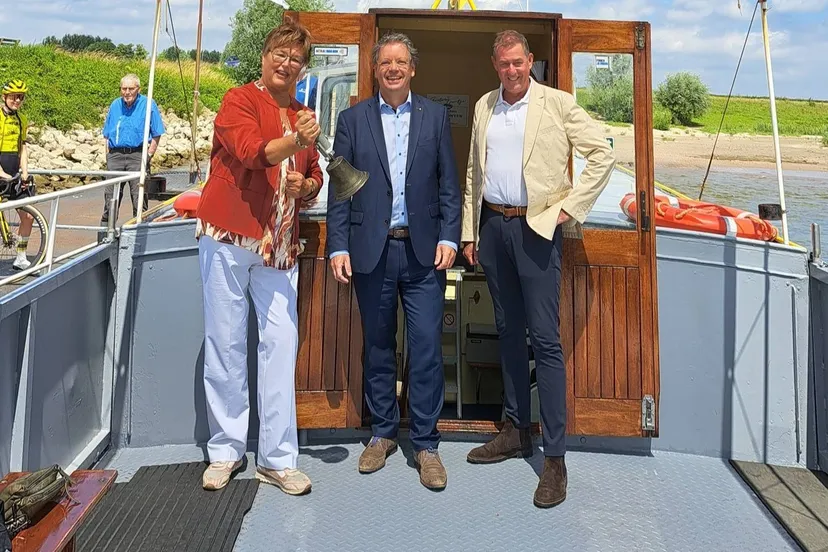 foto dagelijks varen pontjes persbericht