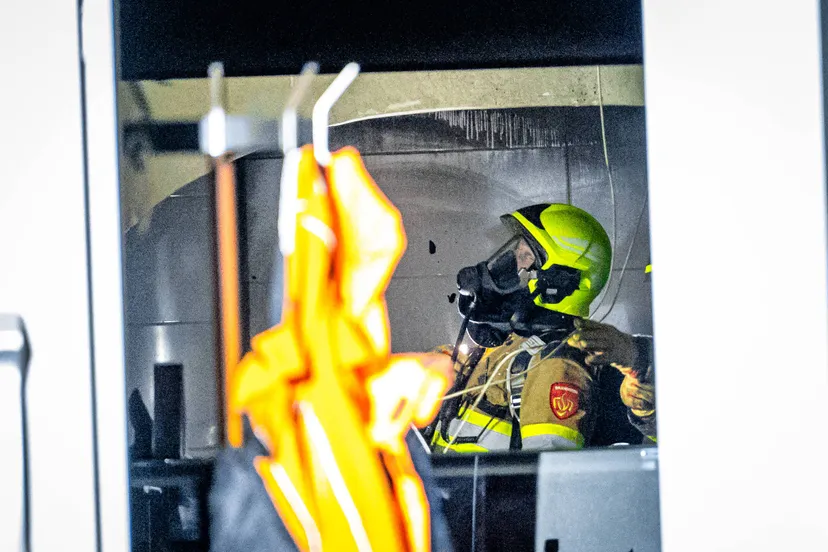 5f637a0f-ba5a-4126-acb8-d46b4a3a3695