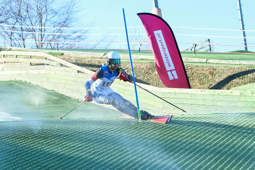 260321NKBaanHuizenBIB112BodiHendrixRun2-REM_2563