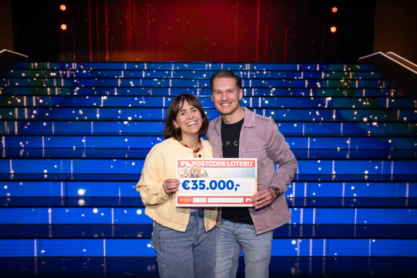 d57b-019d0642c2677f918394e439ed09c926