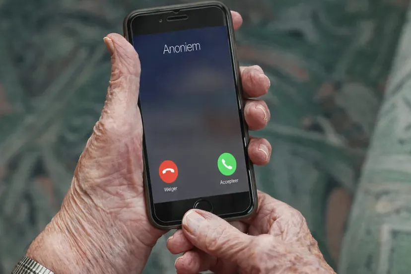 telefoon-bejaarde-anoniem-bellen