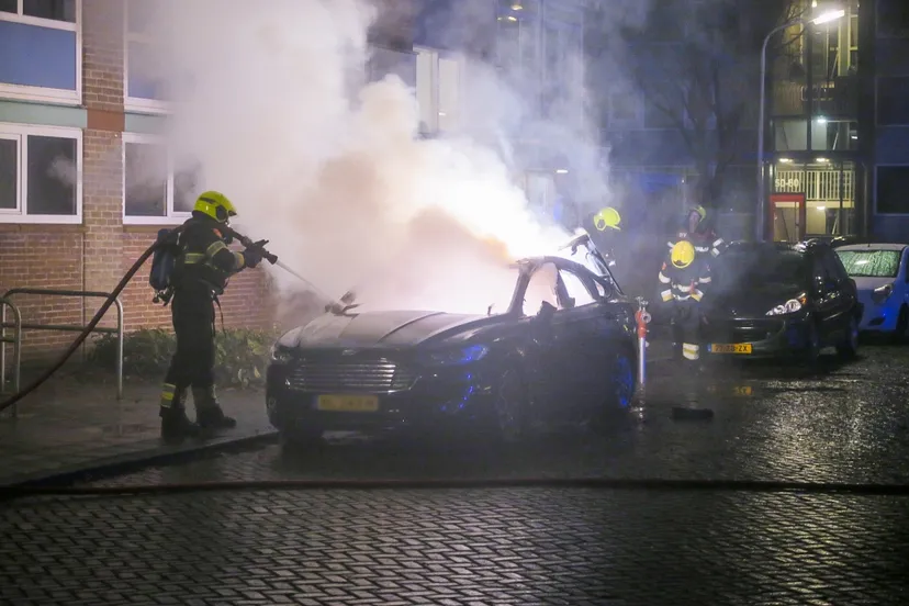 20201125 nieuwsfotonl autobrand 3