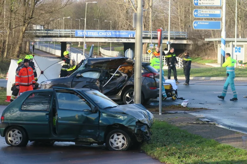 361281w1600r16 987ca5a7q90